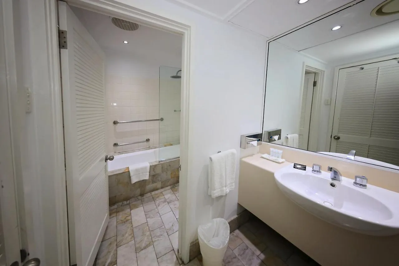 Hotel Ramada By Wyndham Cairns City Centre